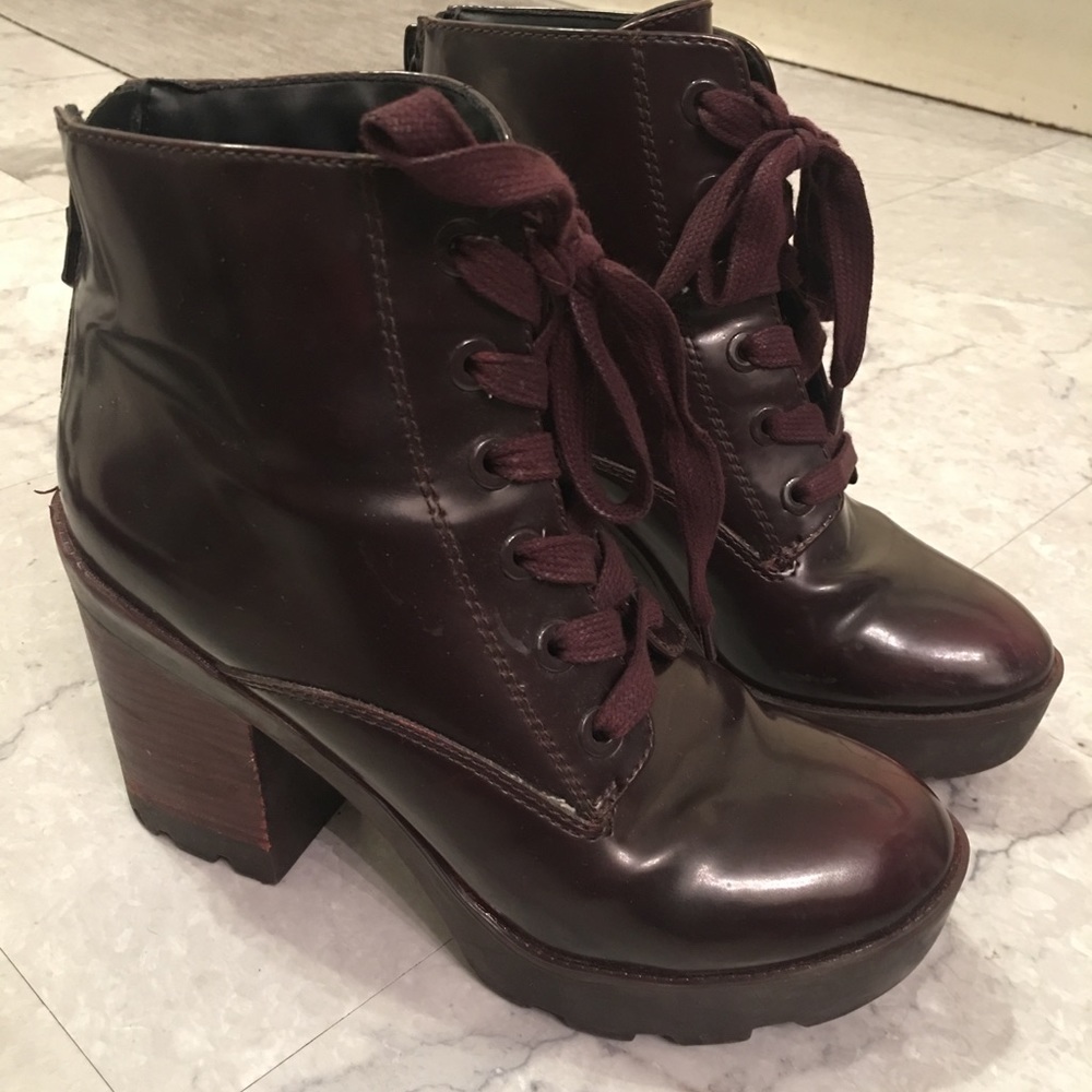 ALDO GRUNGE PLATFORM LACE UP BOOT